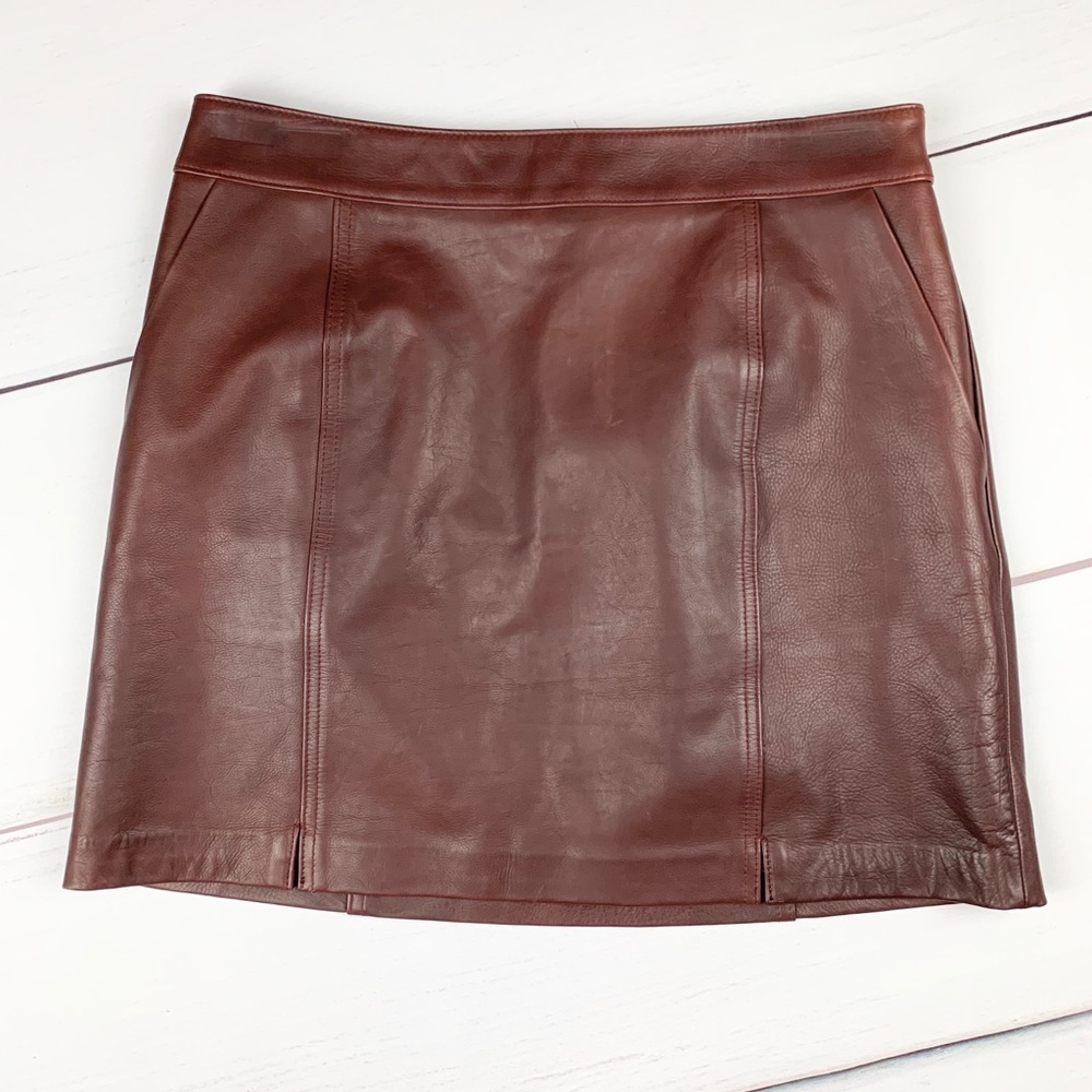 Juicy Couture Burgundy Leather Mini Skirt Pockets